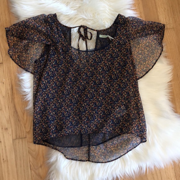 UO Kimchi Blue sheer floral flutter sleeve top - Picture 1 of 7